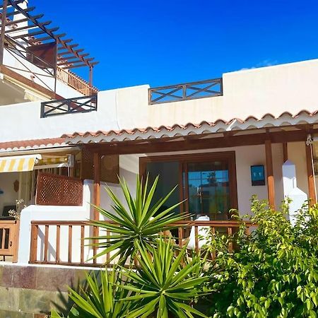 Stylish & Modern 1 Bedroom Suite On Frontline Of Playa Del Duque Costa Adeje Dış mekan fotoğraf